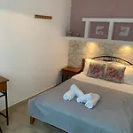Kastro Apartmán *