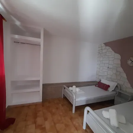 Kastro * Skopelos stad