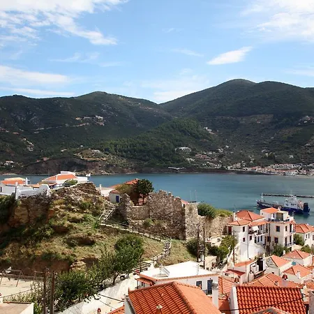 Kastro Studios Skopelos Town