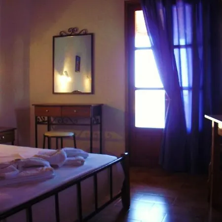 Kastro Studios Apartment